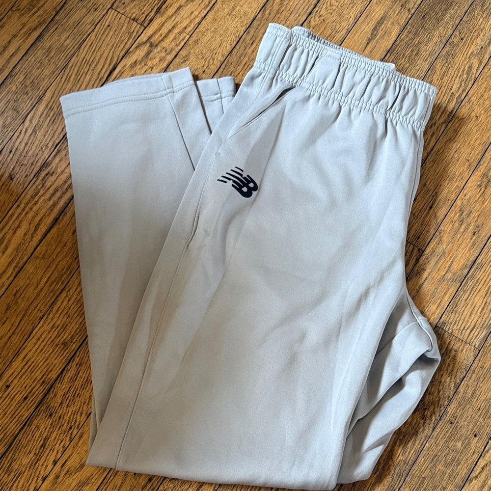 New Balance Women’s Light Gray and Black Joggers